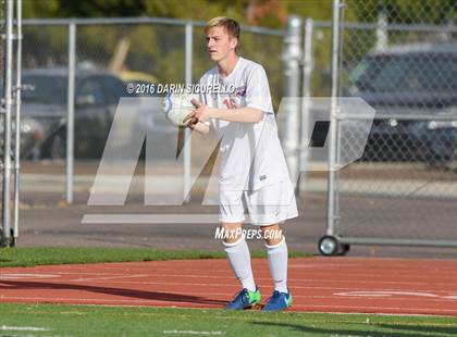 Thumbnail 3 in Mountain View vs Casa Grande (Coyote Classic Tournament) photogallery.