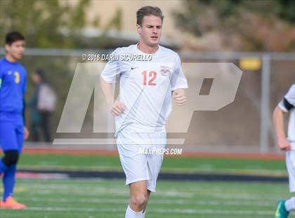 Thumbnail 2 in Mountain View vs Casa Grande (Coyote Classic Tournament) photogallery.