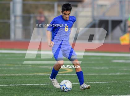 Thumbnail 3 in Mountain View vs Casa Grande (Coyote Classic Tournament) photogallery.