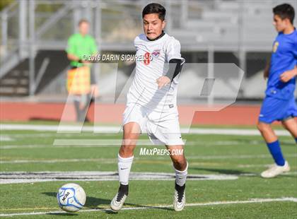 Thumbnail 3 in Mountain View vs Casa Grande (Coyote Classic Tournament) photogallery.