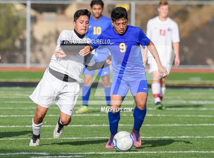 Thumbnail 1 in Mountain View vs Casa Grande (Coyote Classic Tournament) photogallery.