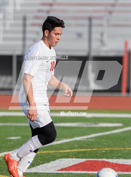 Thumbnail 1 in Mountain View vs Casa Grande (Coyote Classic Tournament) photogallery.