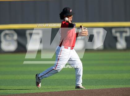 Thumbnail 1 in Horn vs John Paul II (Royse City Classic) photogallery.