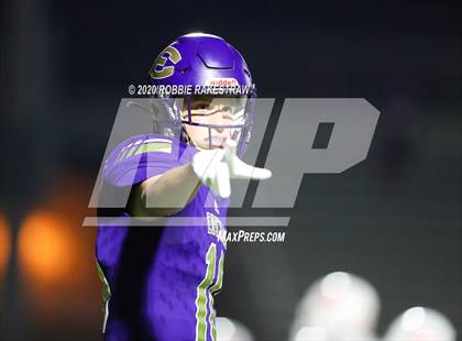 Thumbnail 1 in Lone Oak @ Eustace photogallery.