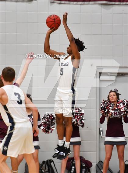 Thumbnail 1 in Baptist Prep vs. Perryville (AAA 3A Regional Playoff) photogallery.
