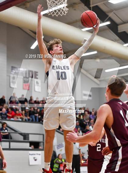 Thumbnail 2 in Baptist Prep vs. Perryville (AAA 3A Regional Playoff) photogallery.
