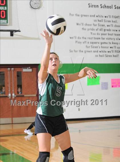 Thumbnail 2 in Siren vs. Luck photogallery.