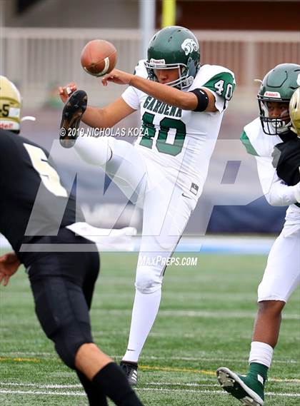 Thumbnail 2 in Marquez vs. Gardena (CIF LACS D3 Final) photogallery.