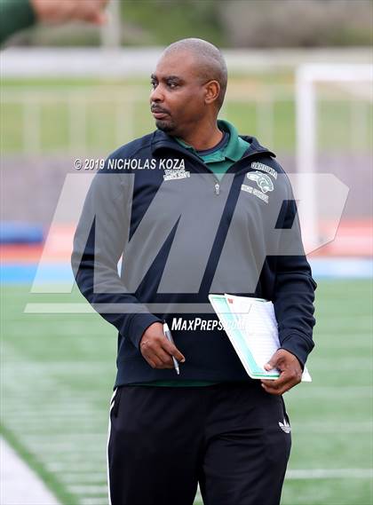 Thumbnail 1 in Marquez vs. Gardena (CIF LACS D3 Final) photogallery.