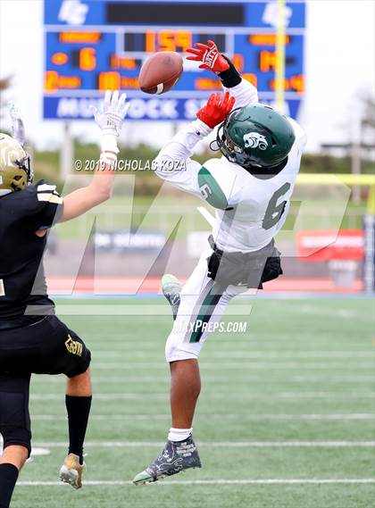 Thumbnail 3 in Marquez vs. Gardena (CIF LACS D3 Final) photogallery.