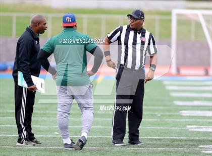 Thumbnail 2 in Marquez vs. Gardena (CIF LACS D3 Final) photogallery.