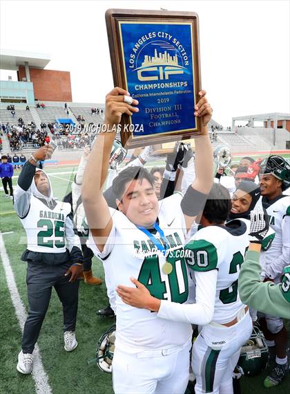 Thumbnail 1 in Marquez vs. Gardena (CIF LACS D3 Final) photogallery.