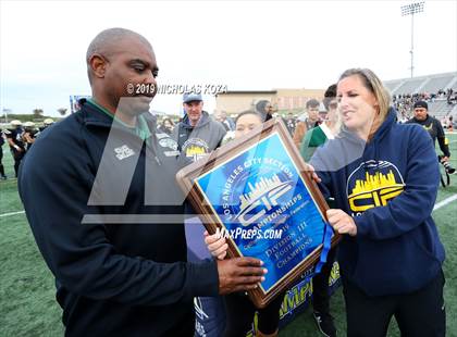 Thumbnail 2 in Marquez vs. Gardena (CIF LACS D3 Final) photogallery.