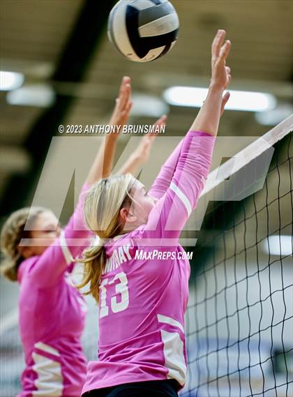 Thumbnail 1 in Oak Ridge @ Granite Bay photogallery.
