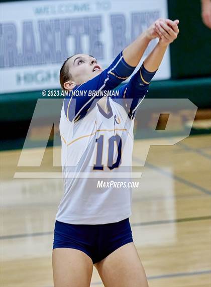 Thumbnail 1 in Oak Ridge @ Granite Bay photogallery.