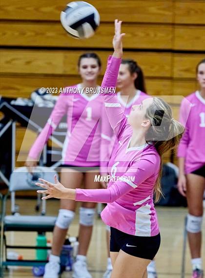 Thumbnail 2 in Oak Ridge @ Granite Bay photogallery.