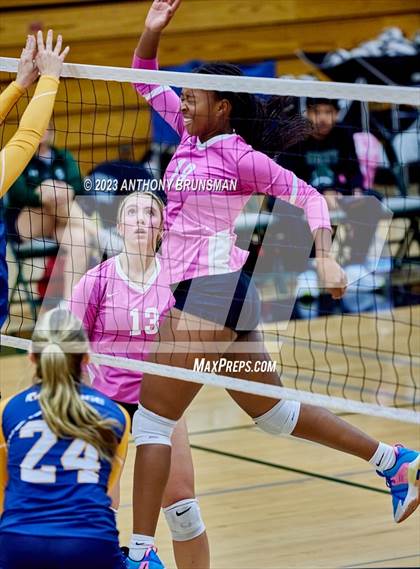 Thumbnail 1 in Oak Ridge @ Granite Bay photogallery.