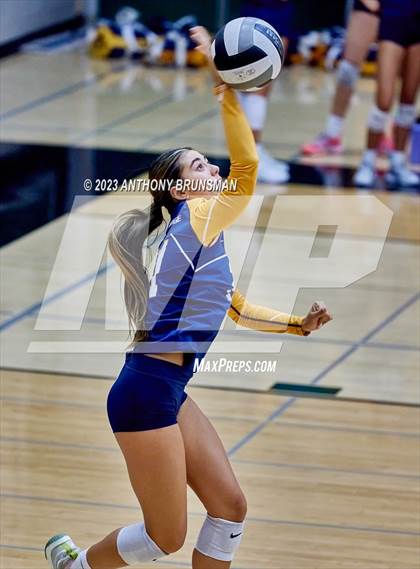 Thumbnail 2 in Oak Ridge @ Granite Bay photogallery.