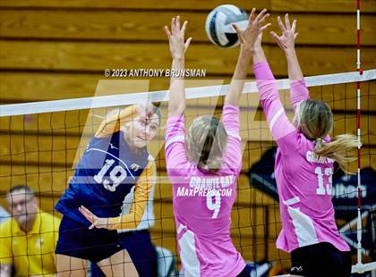 Thumbnail 1 in Oak Ridge @ Granite Bay photogallery.