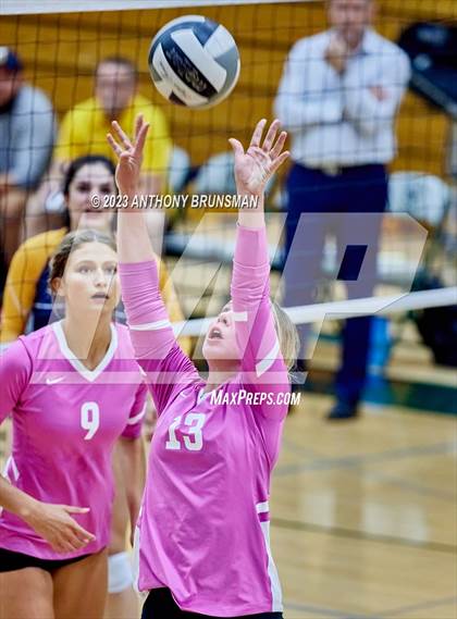 Thumbnail 2 in Oak Ridge @ Granite Bay photogallery.