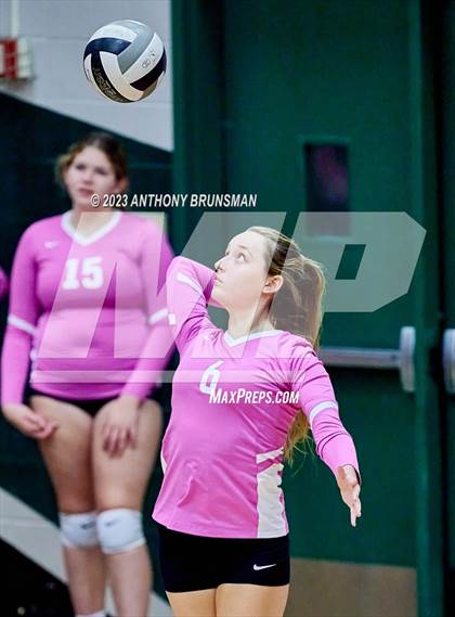 Thumbnail 2 in Oak Ridge @ Granite Bay photogallery.