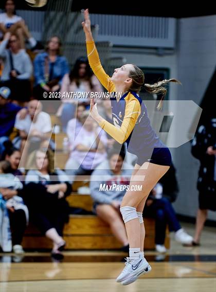 Thumbnail 2 in Oak Ridge @ Granite Bay photogallery.