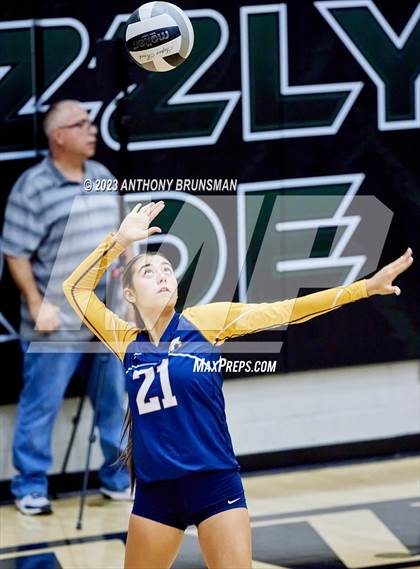Thumbnail 2 in Oak Ridge @ Granite Bay photogallery.