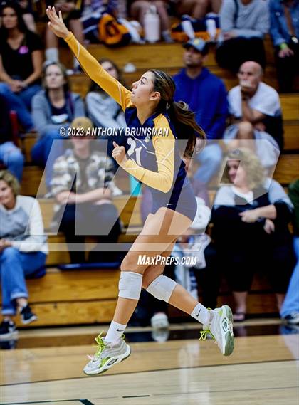 Thumbnail 2 in Oak Ridge @ Granite Bay photogallery.