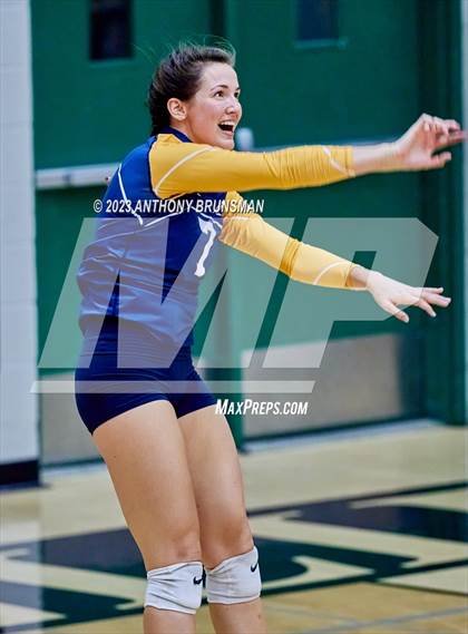 Thumbnail 1 in Oak Ridge @ Granite Bay photogallery.
