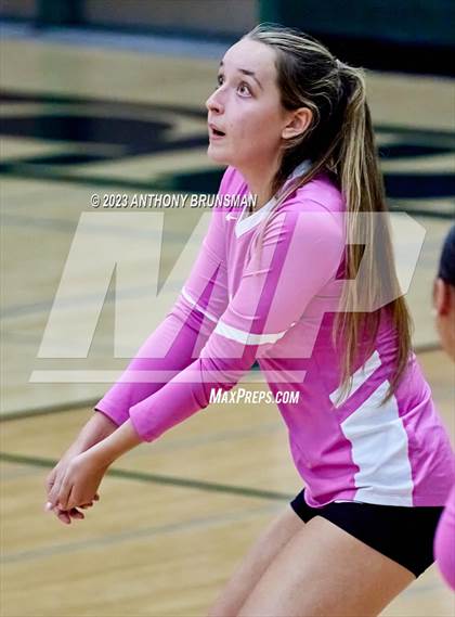 Thumbnail 2 in Oak Ridge @ Granite Bay photogallery.