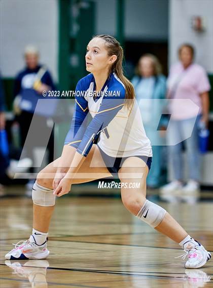 Thumbnail 3 in Oak Ridge @ Granite Bay photogallery.