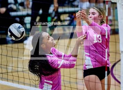 Thumbnail 2 in Oak Ridge @ Granite Bay photogallery.