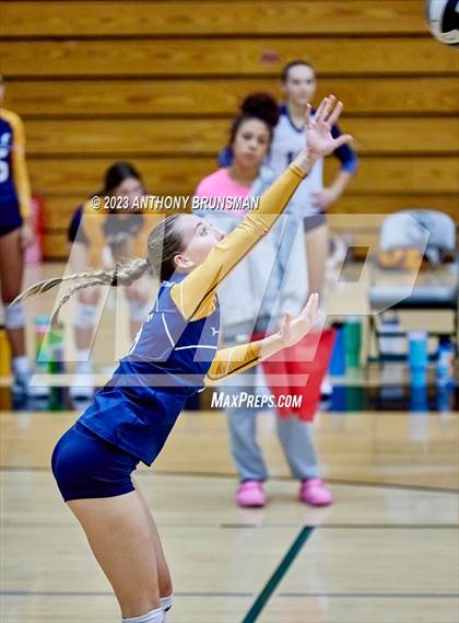 Thumbnail 3 in Oak Ridge @ Granite Bay photogallery.