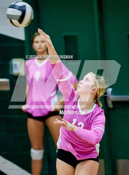 Thumbnail 1 in Oak Ridge @ Granite Bay photogallery.