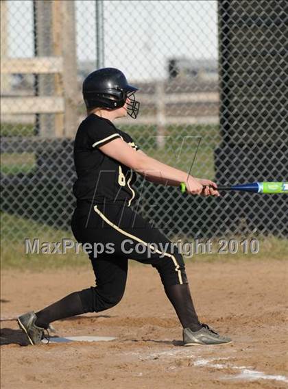 Thumbnail 2 in Webster/Siren vs. Turtle Lake/Clayton photogallery.