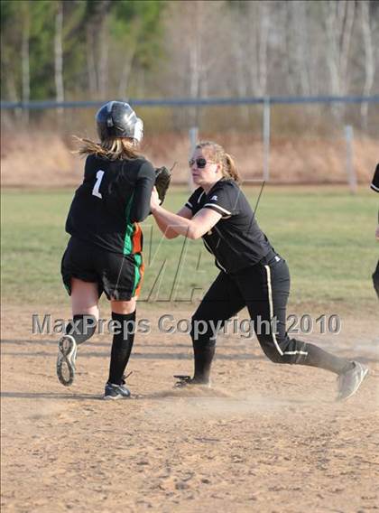 Thumbnail 2 in Webster/Siren vs. Turtle Lake/Clayton photogallery.