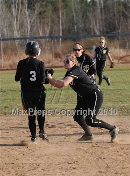 Thumbnail 3 in Webster/Siren vs. Turtle Lake/Clayton photogallery.