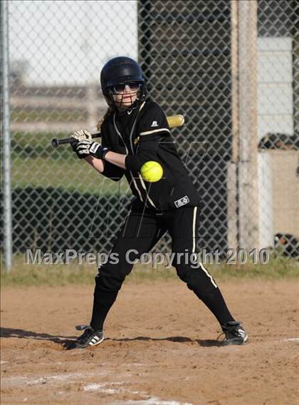 Thumbnail 2 in Webster/Siren vs. Turtle Lake/Clayton photogallery.