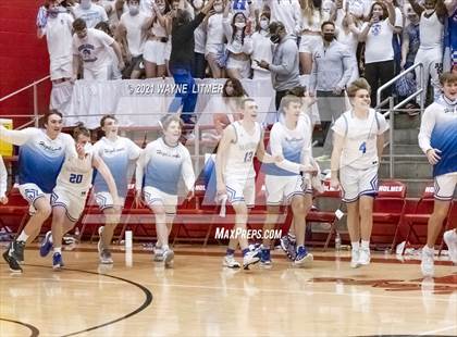Thumbnail 1 in Conner vs Highlands (ninth region final) photogallery.