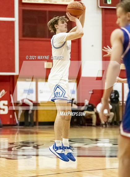 Thumbnail 1 in Conner vs Highlands (ninth region final) photogallery.