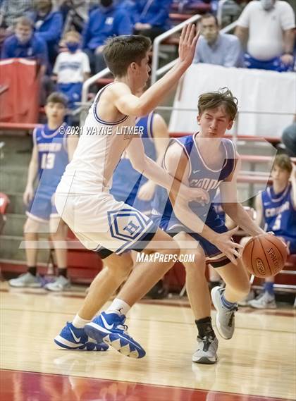 Thumbnail 1 in Conner vs Highlands (ninth region final) photogallery.