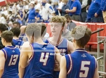 Thumbnail 3 in Conner vs Highlands (ninth region final) photogallery.