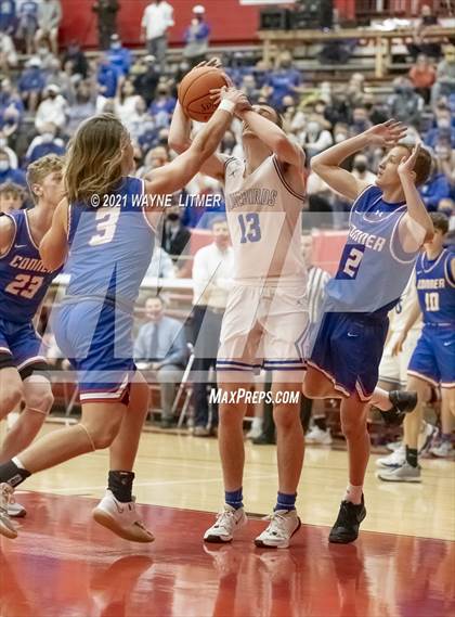 Thumbnail 2 in Conner vs Highlands (ninth region final) photogallery.