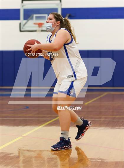 Thumbnail 3 in Finney @ Honeoye photogallery.