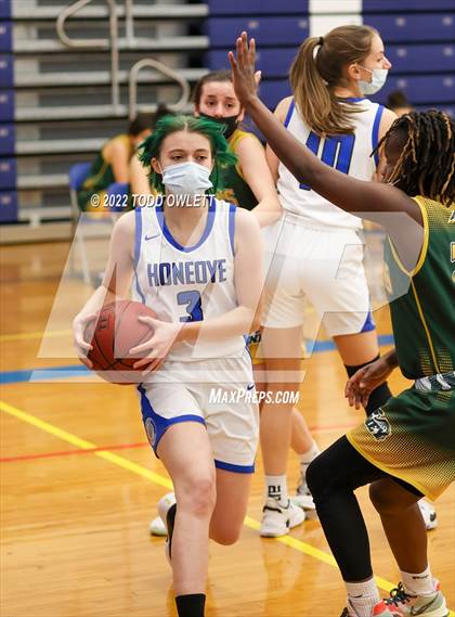 Thumbnail 2 in Finney @ Honeoye photogallery.