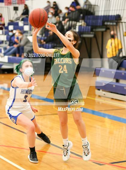 Thumbnail 2 in Finney @ Honeoye photogallery.