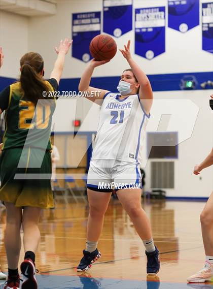 Thumbnail 3 in Finney @ Honeoye photogallery.