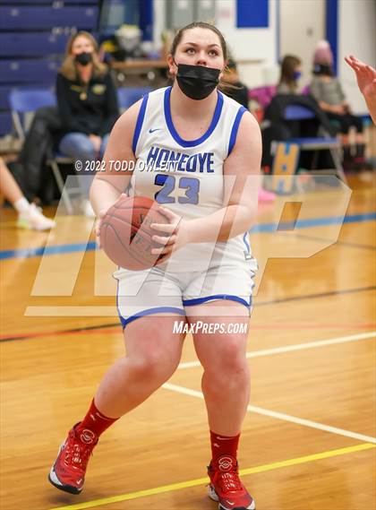 Thumbnail 3 in Finney @ Honeoye photogallery.