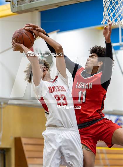 Thumbnail 3 in James Logan vs. Saint Mary's photogallery.