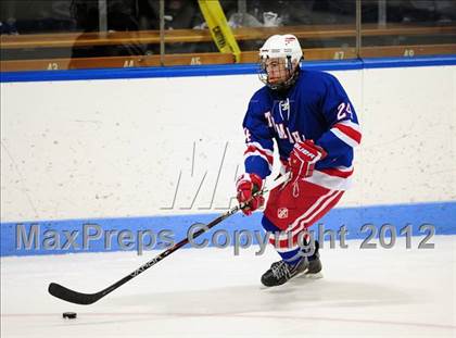 Thumbnail 3 in Glastonbury vs. Notre Dame (CIAC Division I Final) photogallery.